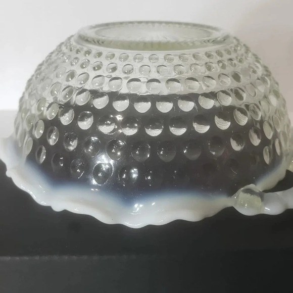 Vintage Anchor Hocking Hobnail Moonstone Clear Opalescent  Bowl. - Picture 4 of 9